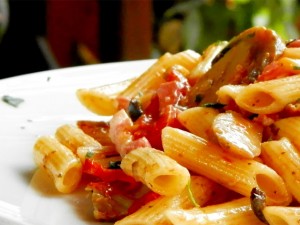 mezze-penne-alla-boscaiola